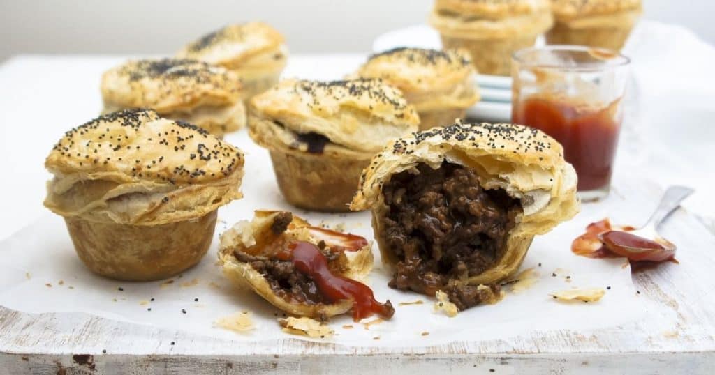 mini-meat-pies-953883-1.jpg