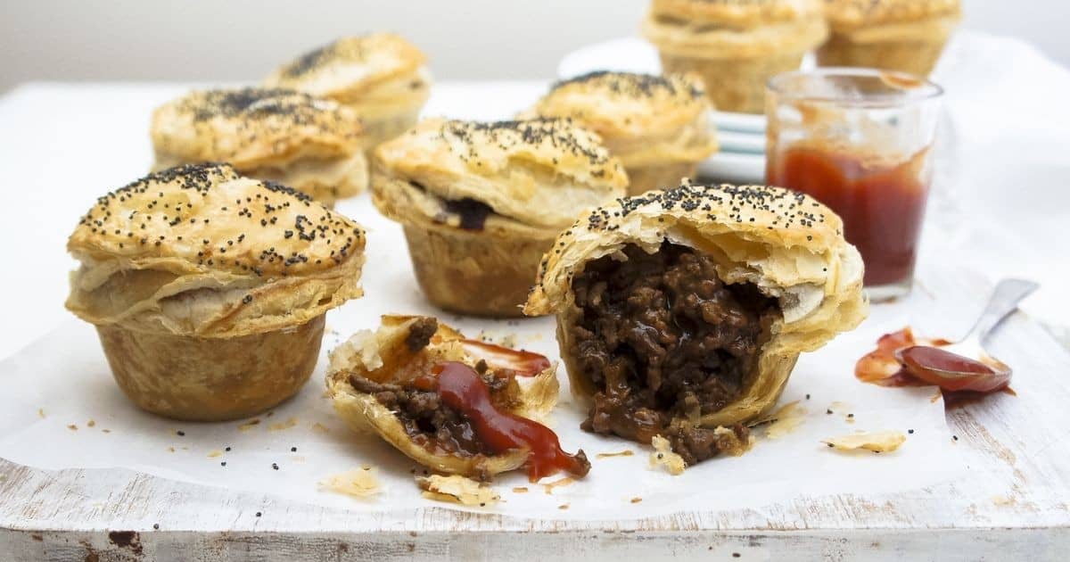 mini-meat-pies-953883-1.jpg
