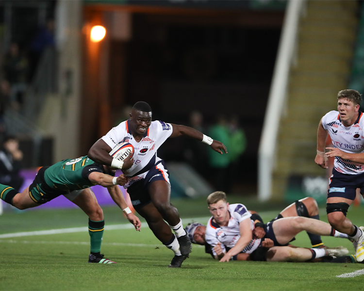 A clinical Northampton Saints side put Saracens to the sword as the Men in Black were beaten 58-34 in an entertaining Premiership Rugby Cup tie at Franklin’s Gardens.